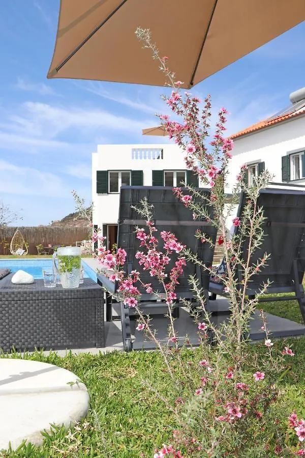 Casa Das Rosas By Homing Villa Arco da Calheta  Portugal